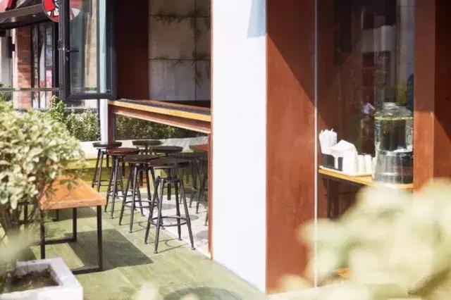 春风十里，不如约你！春季闺蜜下午茶走一发！