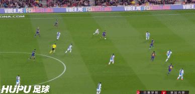 小罗和梅西弧线球谁更强,小罗可以进球却把球传给梅西