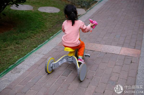 700Bike+小米生态链，高颜值和高性价比的柒小佰变形儿童车