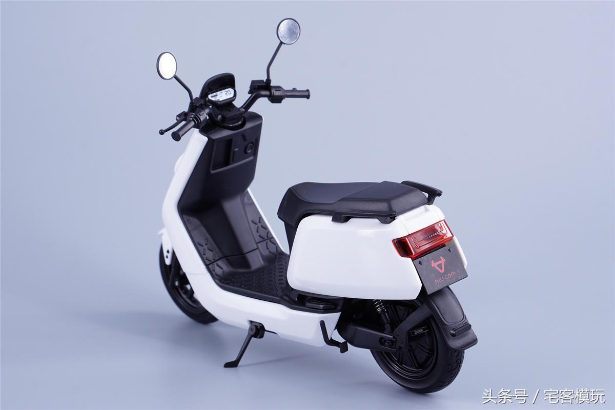 小牛电动车n1s动力版多少ah,76v100a小牛n1s尺寸