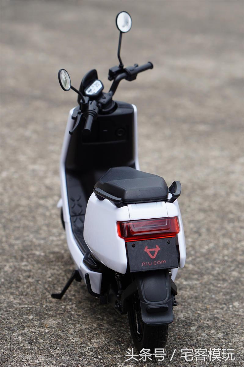 小牛电动车n1s动力版多少ah,76v100a小牛n1s尺寸