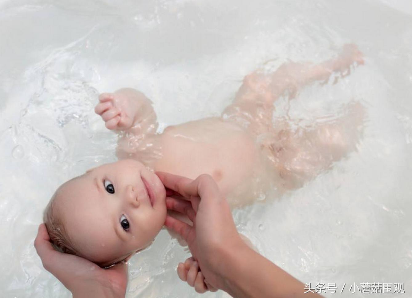 「新手妈妈必备」宝宝洗澡注意事项