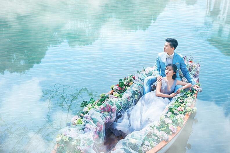 杭州婚纱照拍照圣地秋天,杭州拍婚纱照哪家性价比高