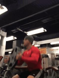 屁股翘了不起啊,屁股翘的男人有哪些优点