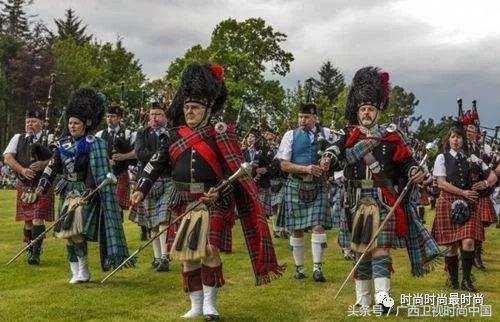 格纹高级感穿搭,格纹怎么穿显瘦