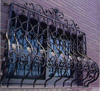 你们家的防盗窗都铺什么,你家的防盗窗装对了吗