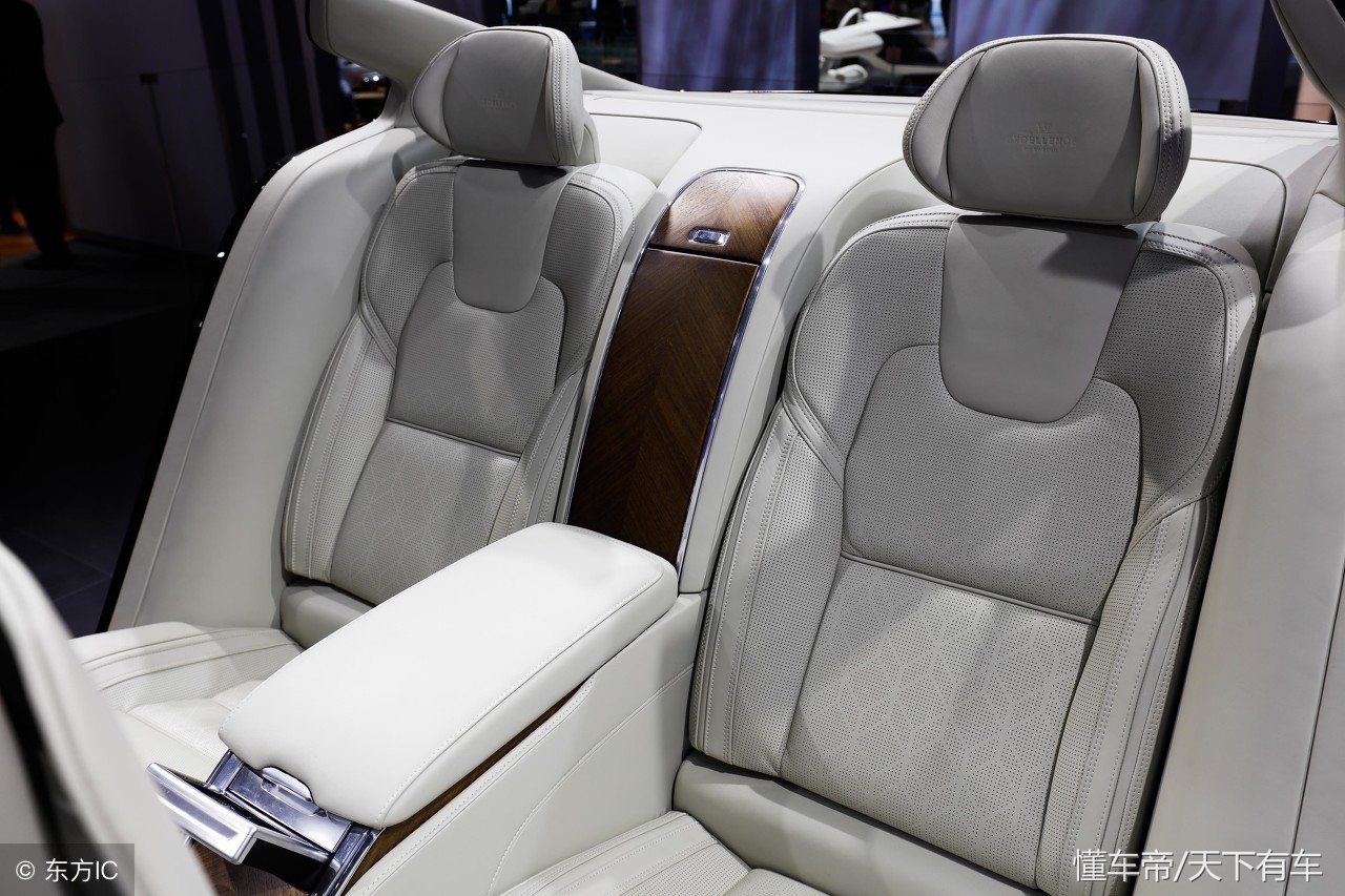 4s店的真皮座椅是真的么,真皮座椅是真的牛皮吗