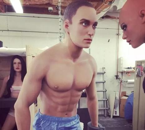 未来的仿生新型机器人,未来仿真机器人