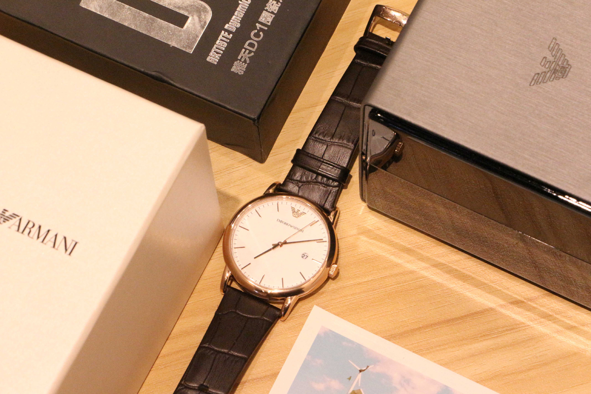 阿玛尼从来不缺仪式感,阿玛尼男款手表复古