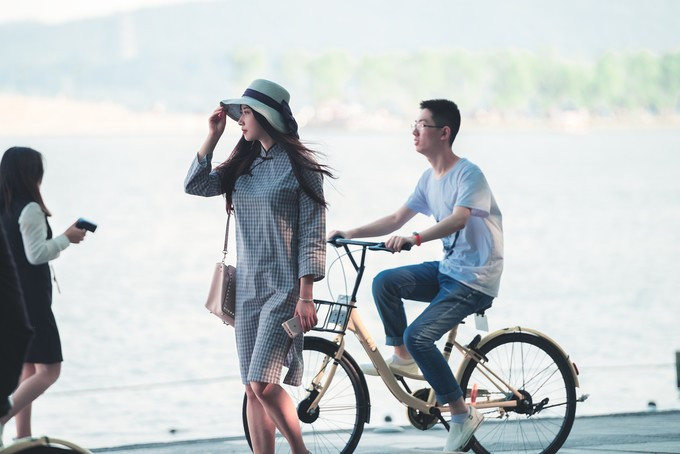 涔濇邯鐙竴鏃犱簩,涔濇邯娓哥帺鎰熸偀