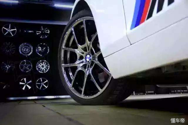 车轮胎被盗了保险赔不赔,轮胎被盗保险公司赔吗