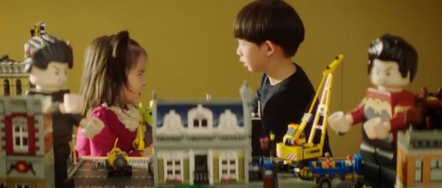 鹿晗化身狼族少年,鹿晗杨颖对视