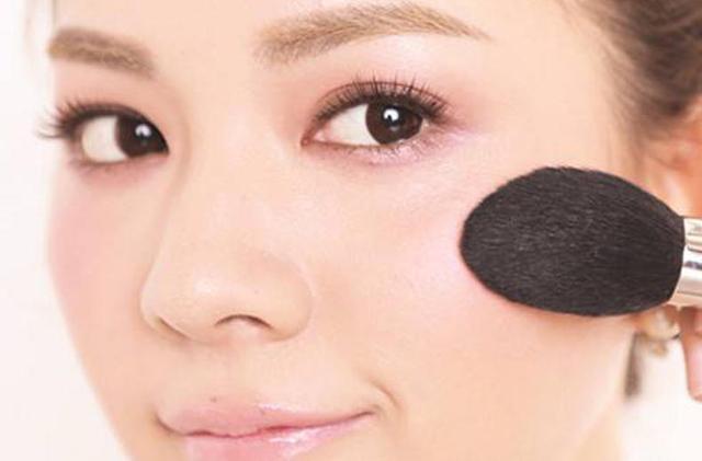 韩国化妆品最近事件,韩国化妆品有哪些坑人的