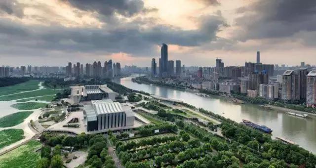 裸泳日报丨冰淇淋智能终端研发商ICE机摩人获劲牌A轮投资800万元