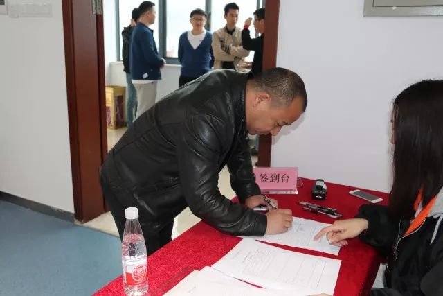 宁波北仑自行车协会,宁波商会召开第二次会员代表大会