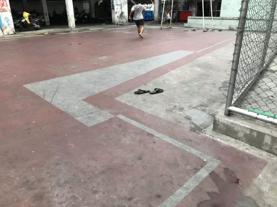 盘点:炼尸房边、大海之滨和群山环绕的泰国十大神奇球场