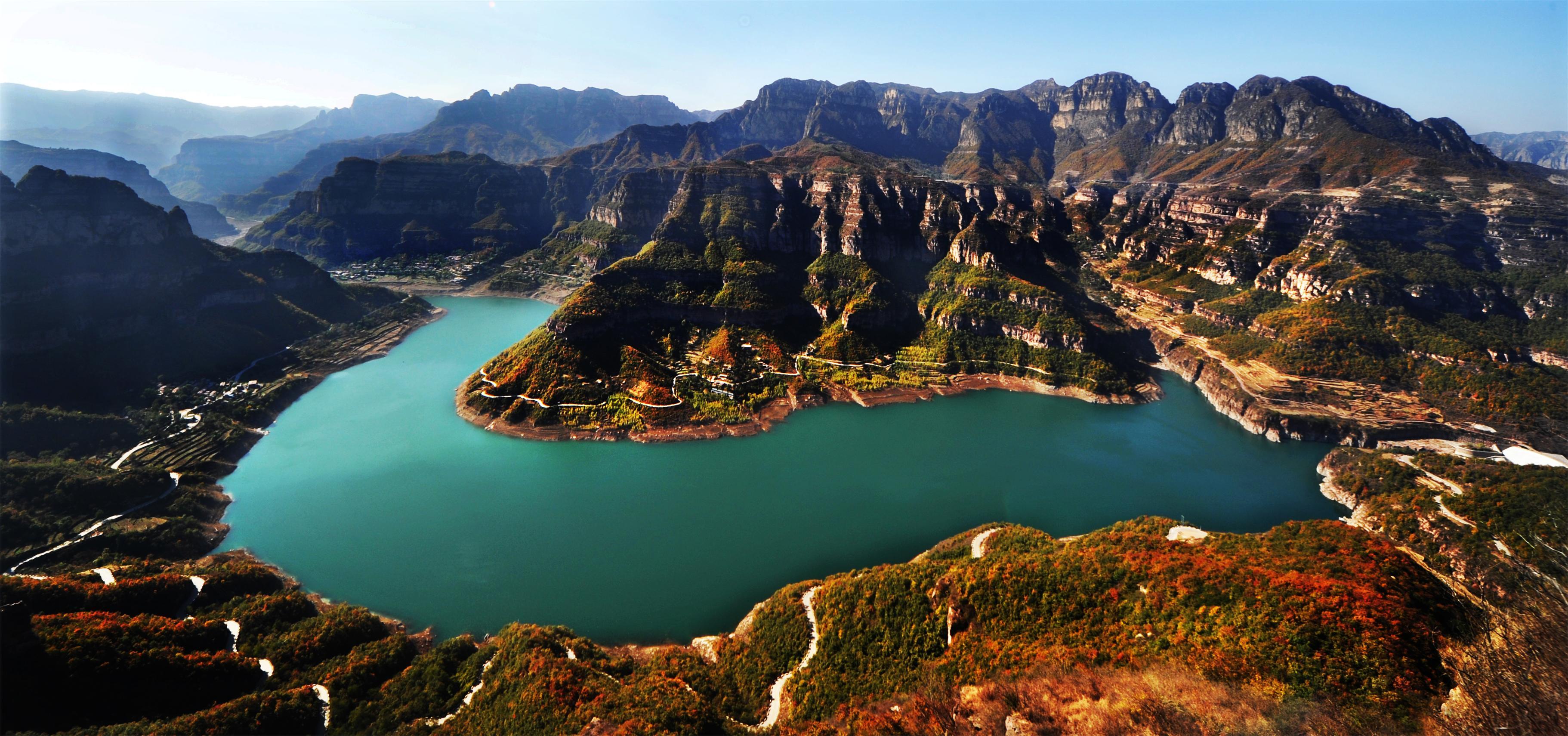 身未动心已走在梦想的路上,身未动心已远自驾