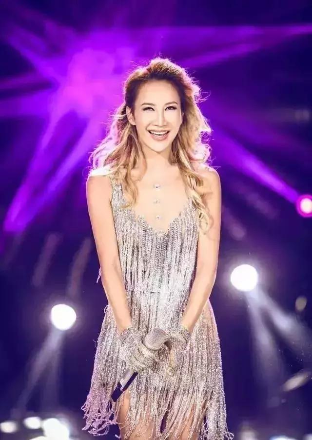 李玟的个人资料 (李玟个人资料大全)