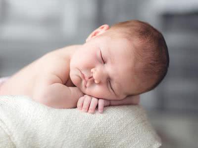 宝宝摔伤怎么处理不会留疤,宝宝摔伤怎么办擦什么药