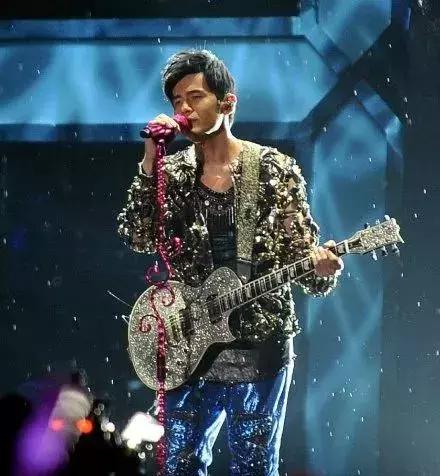 为什么网易云音乐上周杰伦的晴天,网易云音乐周杰伦晴天评论