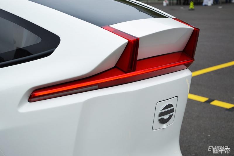 解决最后一公里的新出行利器体验凌云两轮电动车