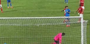 「中甲战报」穆里奇帽子戏法，梅县主场取胜，卓尔大胜领跑积分榜