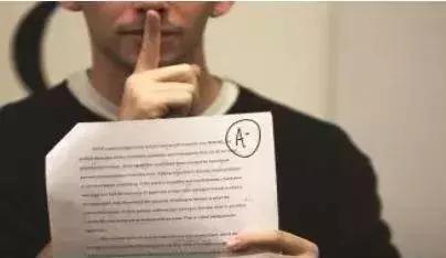 1万字800元,毕业季*文代论写**、买卖行为是不是“替考”?能不能入刑?