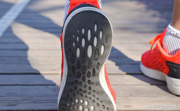 kt4安踏2024新款,安踏kt4low和安踏kt4有什么区别