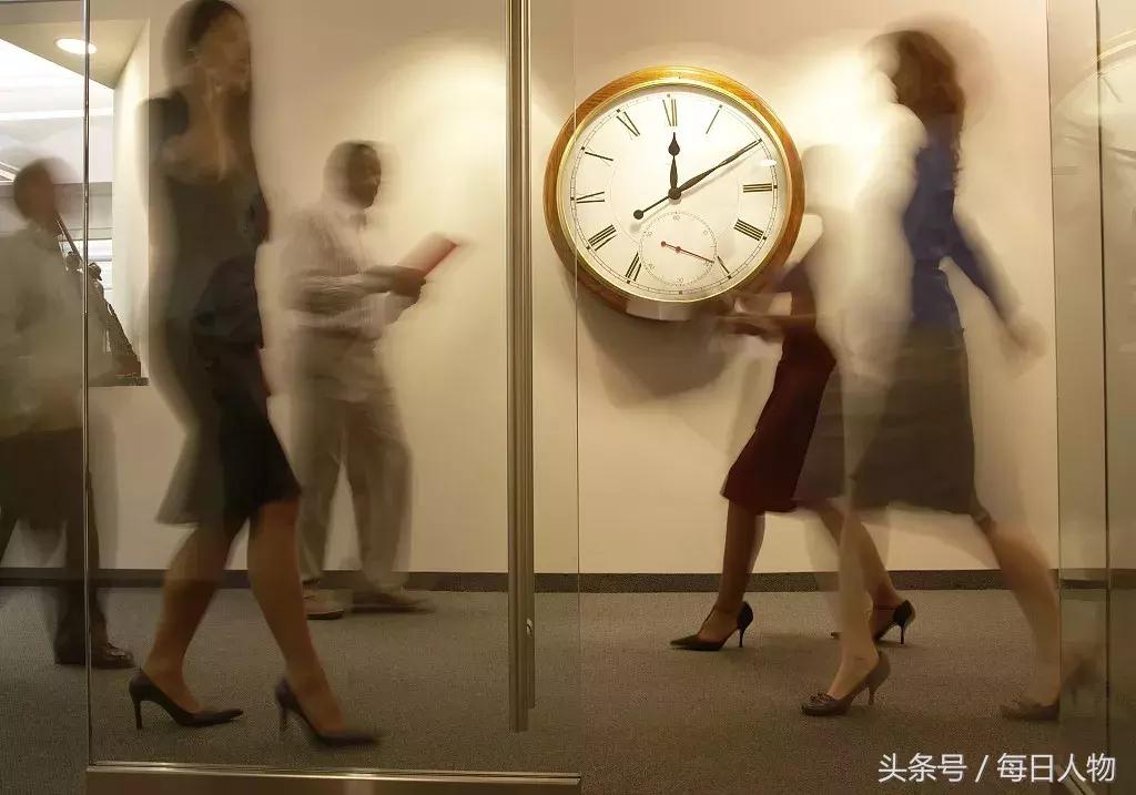 付不起房租完整视频,付不了房租只能搬出去