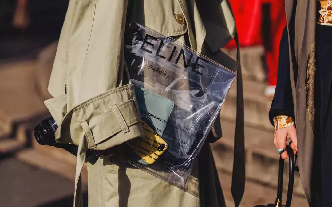 CK刷碗手套2400,GUCCI洗澡筐8千……我仿佛走进了“顶奢两元店”