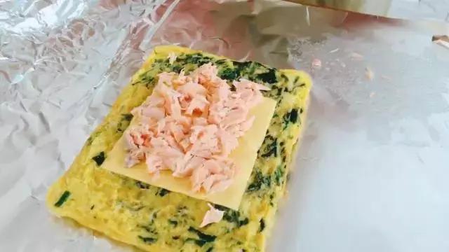 三文鱼辅食粥1岁以上的做法,三文鱼白米粥辅食怎么做