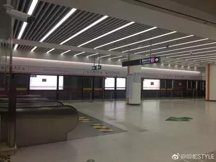 天津地铁今天有最新消息吗,天津地铁刚开通的样子