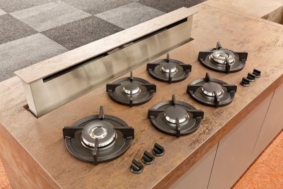 你还在用传统柴火炉吗,老灶台用什么样的燃气灶