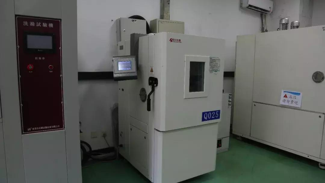 充电宝测评2万毫安真实容量,充电宝22.5瓦快充测评