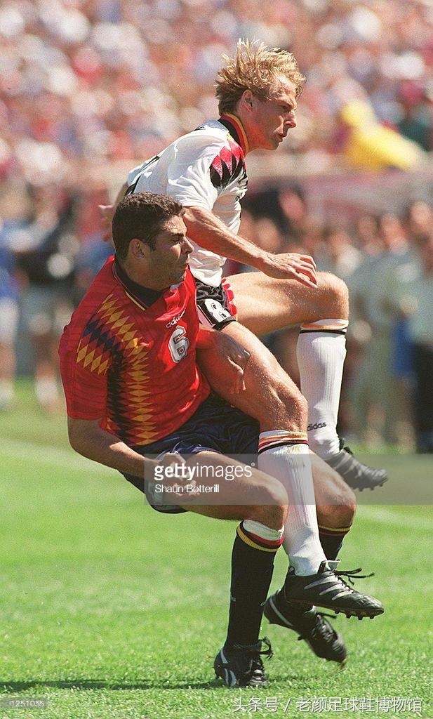 1970年世界杯足球鞋,2006世界杯猎鹰足球鞋