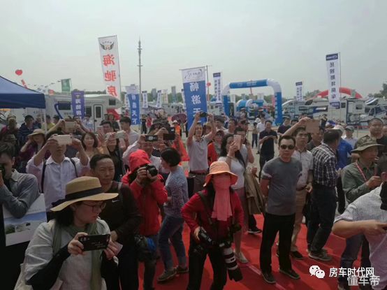 南京房车展趣蜂房车,中国国际房车旅游博览会攻略