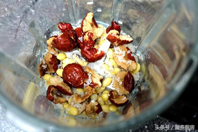 四款好喝的豆浆越喝越美丽,很适合在春季喝的养生豆浆