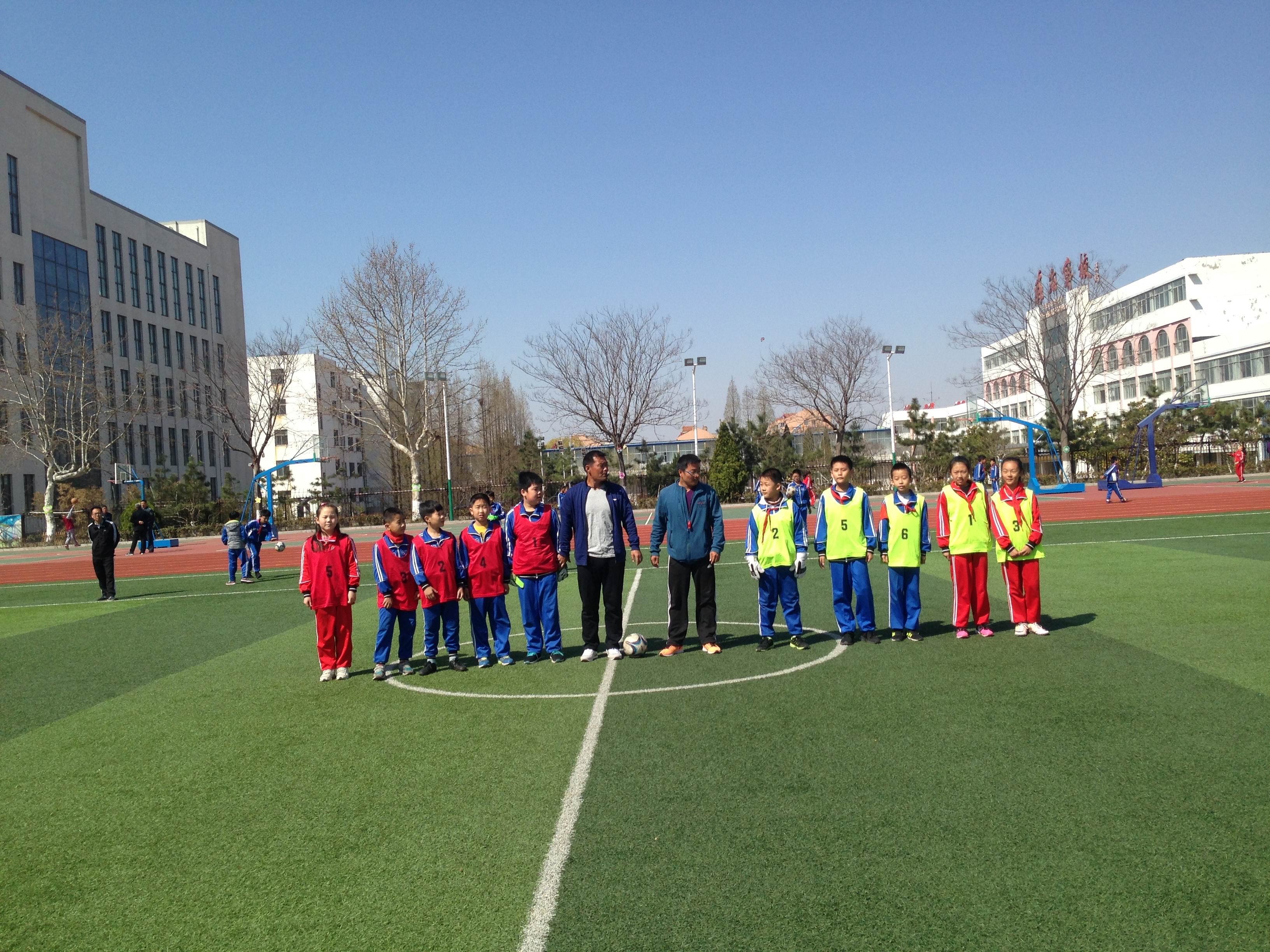 乳山市黄山路学校足球队,乳山市黄山路小学足球比赛