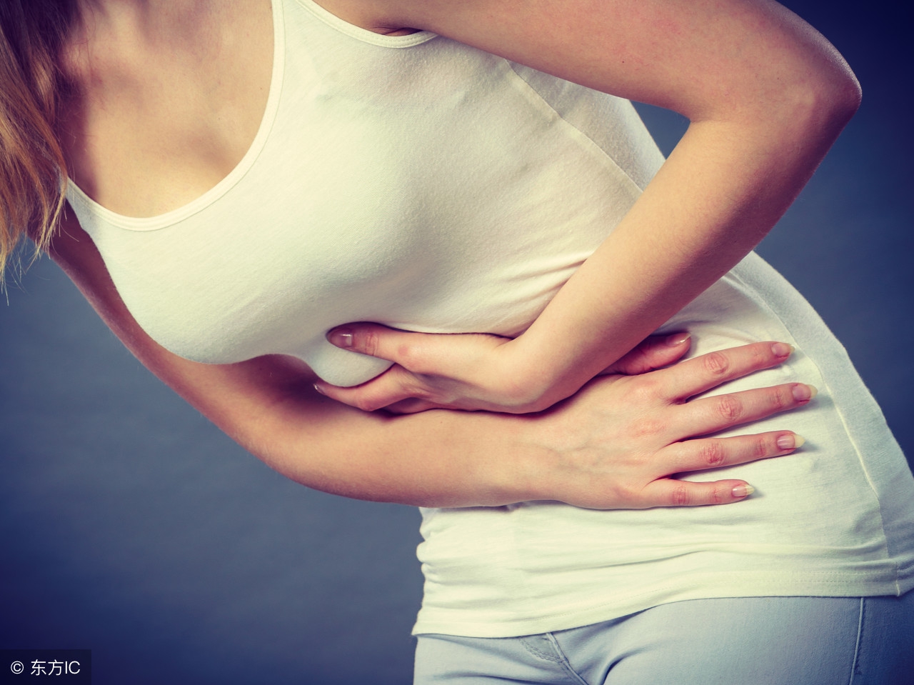 宫外孕肚子疼女孩死亡,女友宫外孕我该怎么办