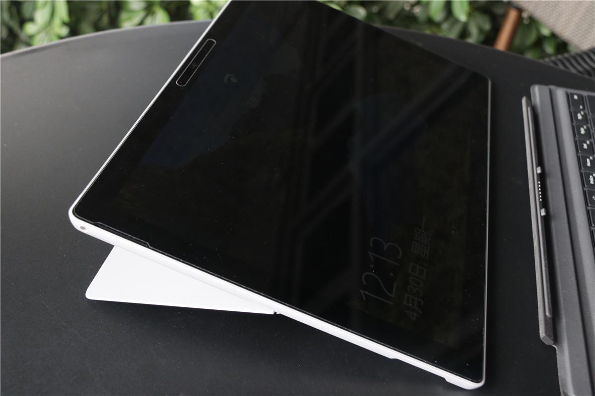 便携性能笔记本,便携续航能力强的笔记本电脑