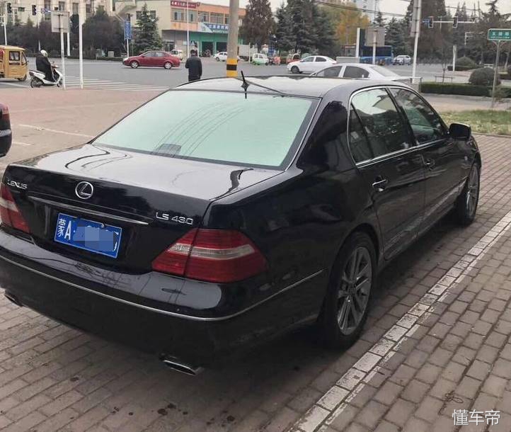 雷克萨斯真的开不坏？这台LS430用了13年，20万公里无大修