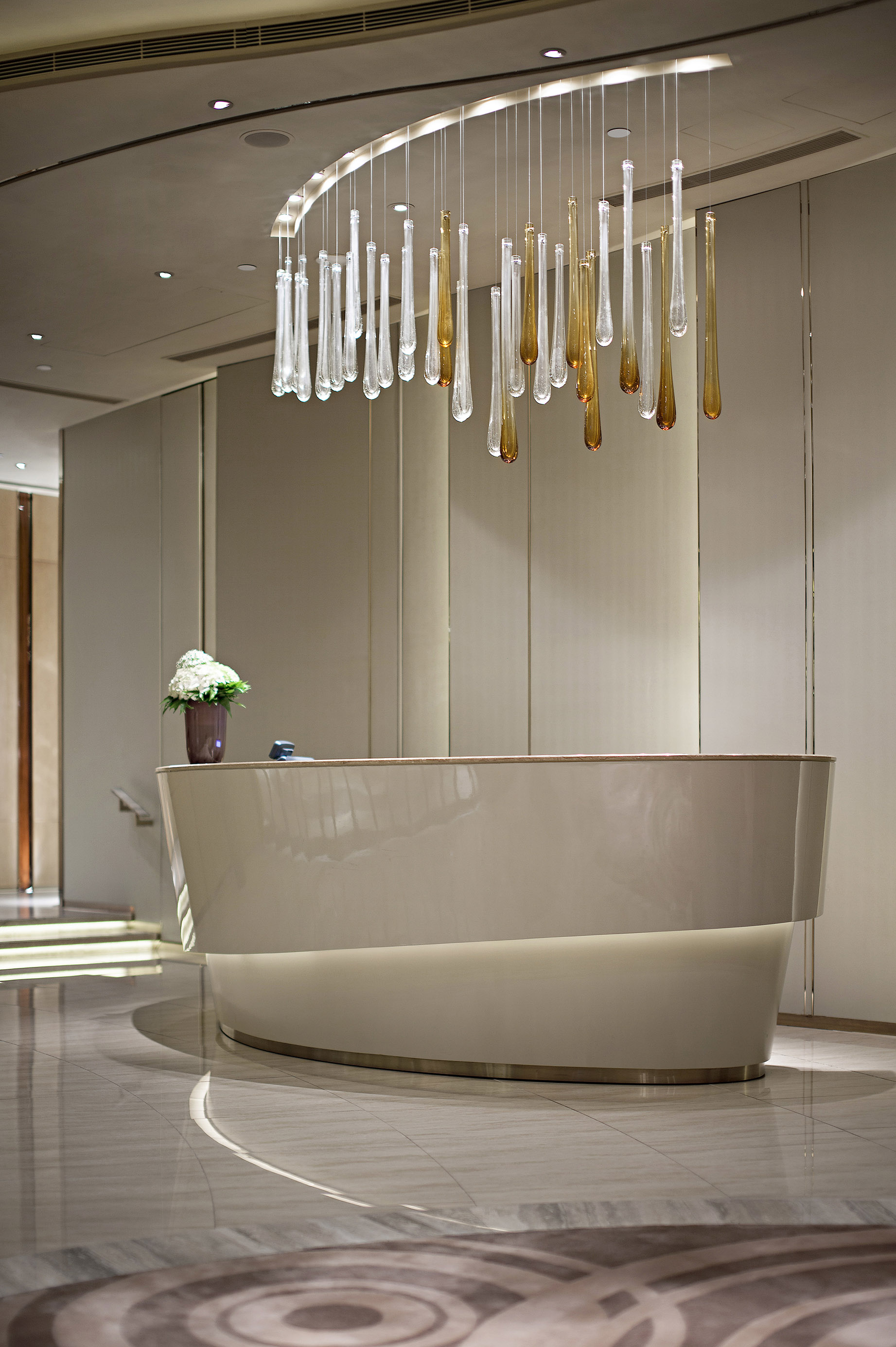 婢抽棬鍚夋簮姘寸枟,婢抽棬澹瑰彿姘寸枟