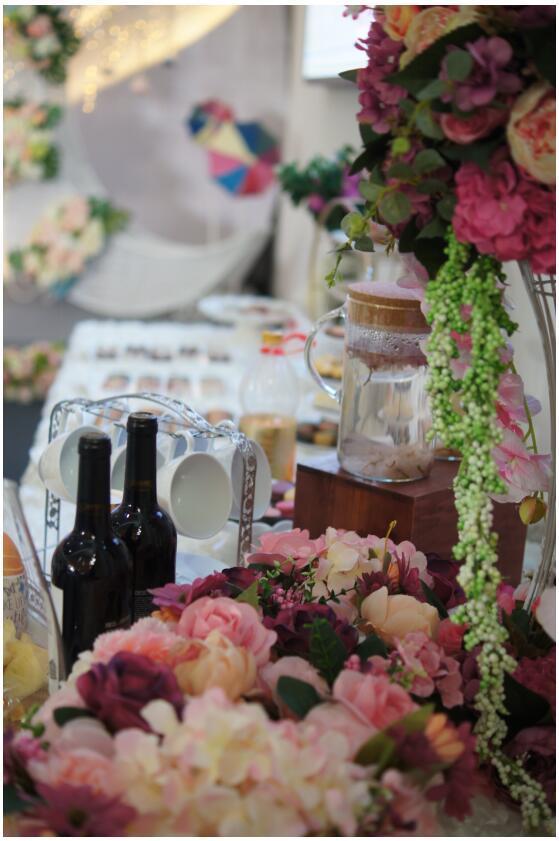 爱在春天白牡丹百合,爱在春天牡丹与百合重逢