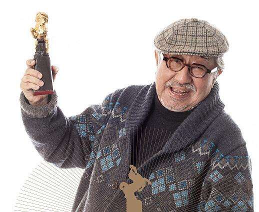 感动国人的哑叔去世，他收酒瓶养育弃婴，如今酒干倘卖无成绝响