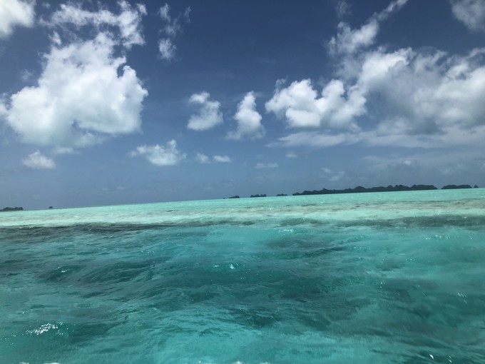 帕劳的海景风光给人美的享受,帕劳的海洋和沙滩风景图片