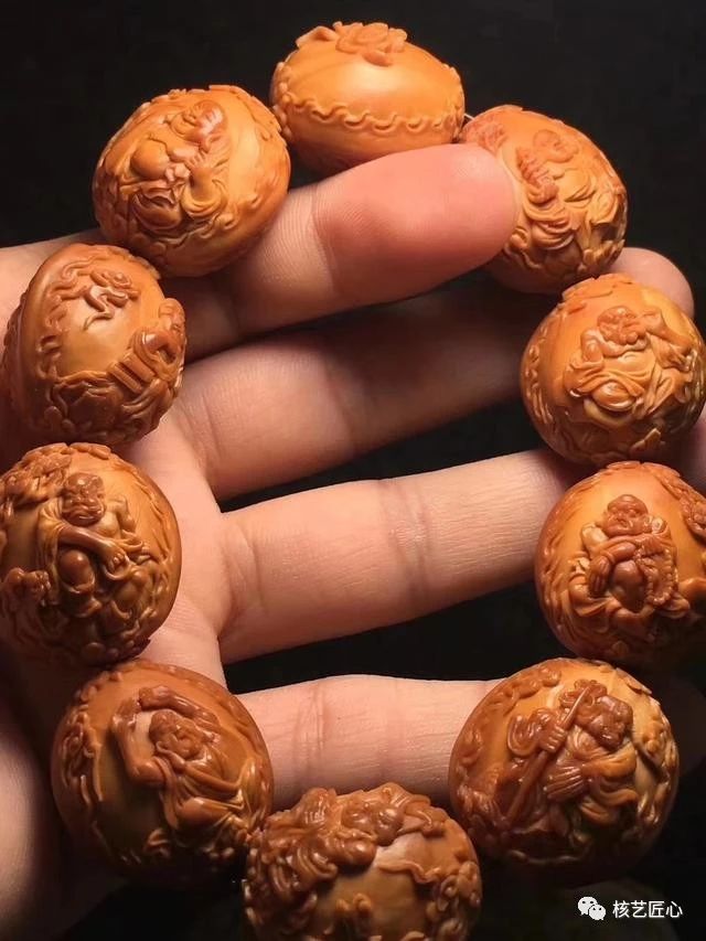核雕手串干核,核雕手串裂了
