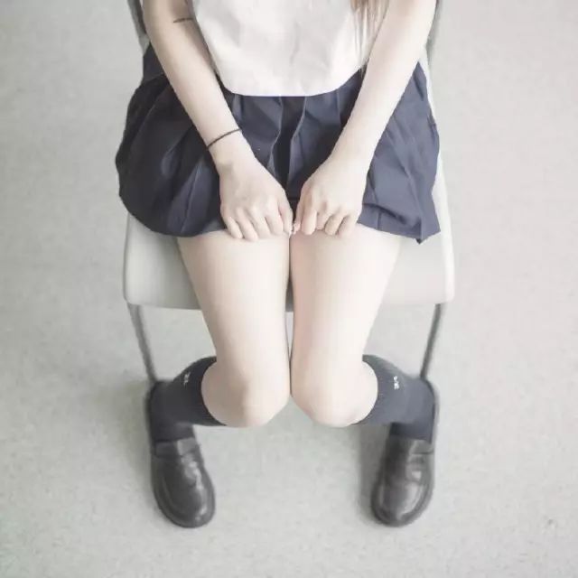 大姨妈来了肚子痛腰痛,大姨妈来了肚子痛得厉害