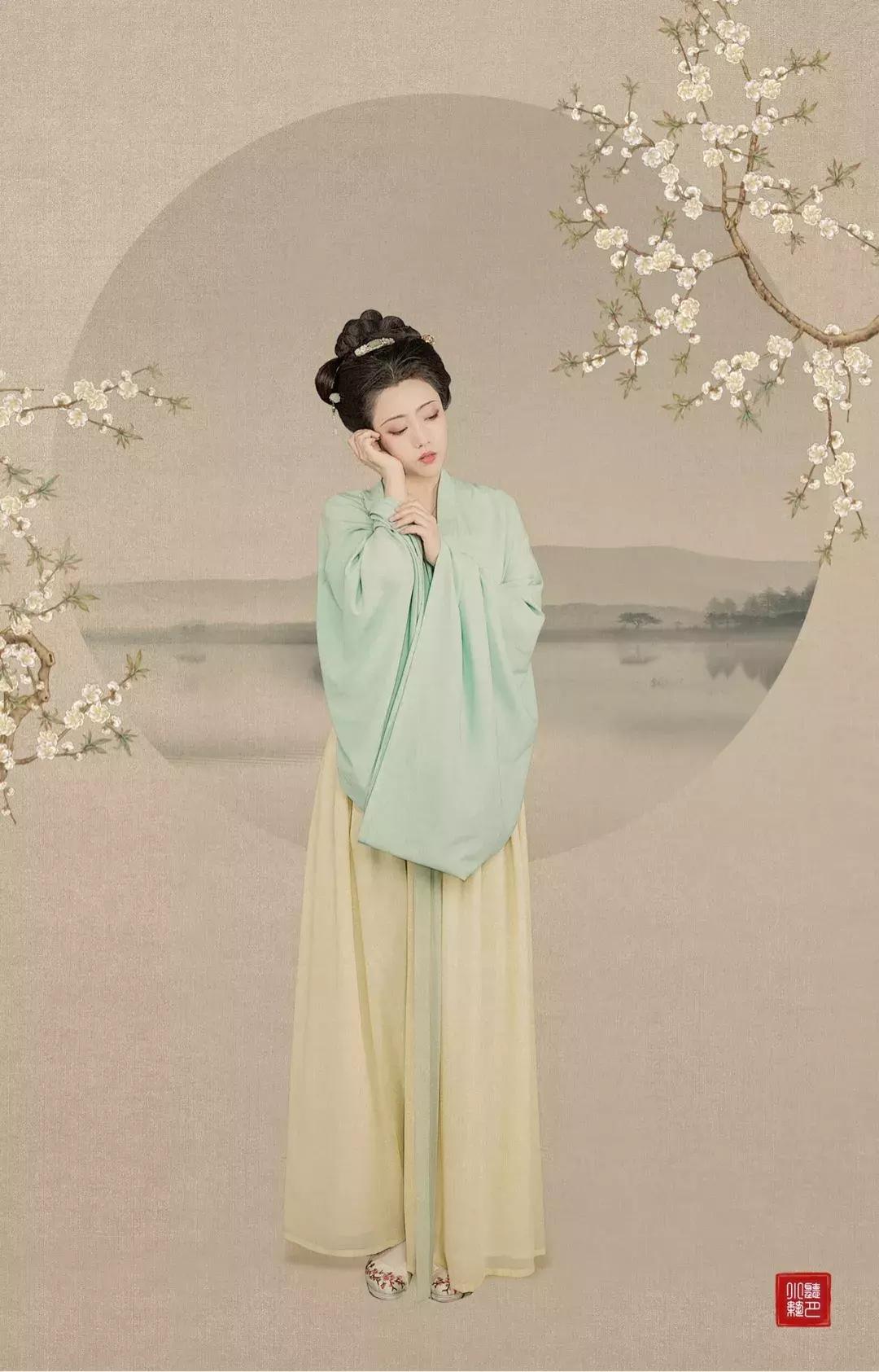 华丽汉服在外国街头惊艳外国人,中国汉服小姐姐美到哭了