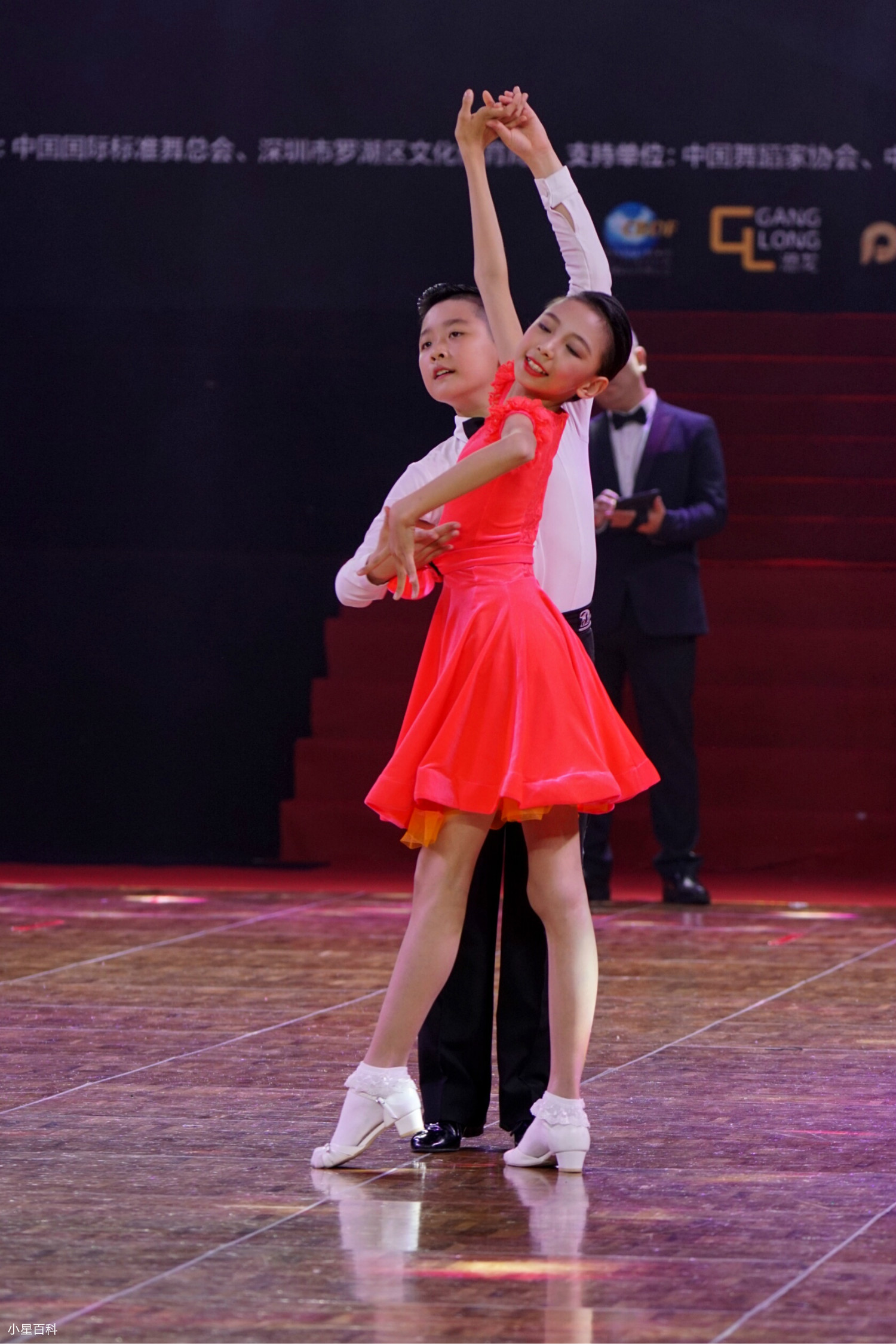 小星百科：欧飞翔，少年拉丁舞冠军，国家少年队成员