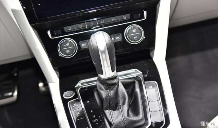 大众迈腾和cc底盘有什么区别,大众cc和帕萨特和迈腾哪个值得买